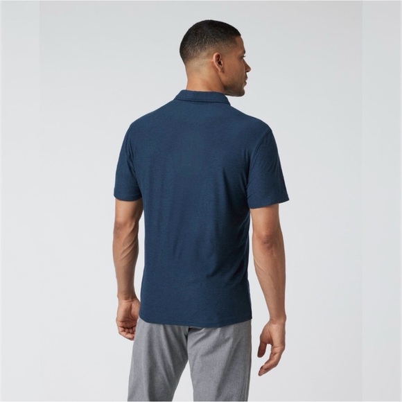 Vuori Strato Tech Polo Shirt Henley Med Blue Short Sleeve Classic Golf Casual - Picture 2 of 9